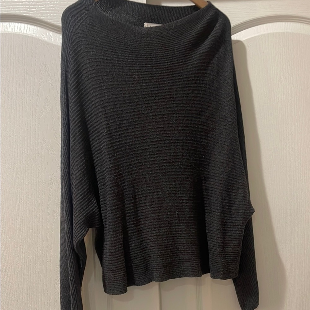 Women's Black Sweater​